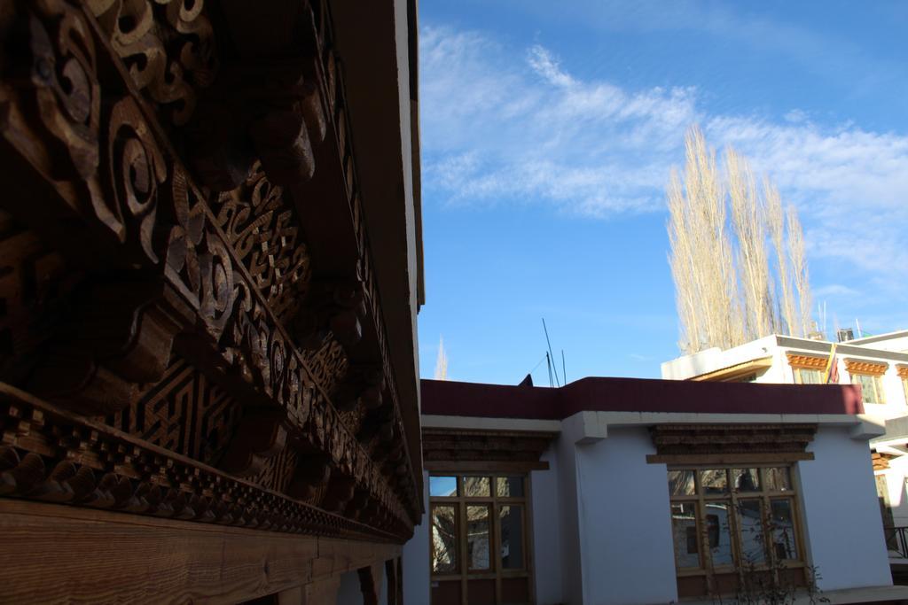The Auspicious Hotel Λεχ Εξωτερικό φωτογραφία