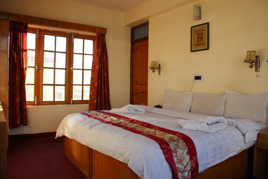 The Auspicious Hotel Λεχ Εξωτερικό φωτογραφία