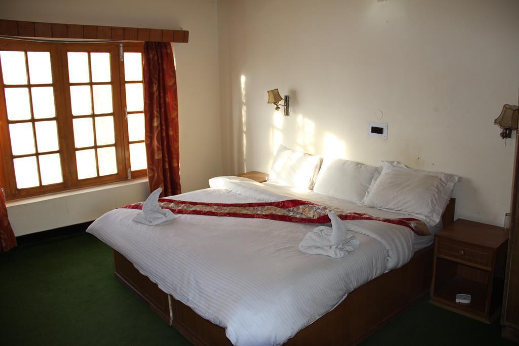 The Auspicious Hotel Λεχ Εξωτερικό φωτογραφία
